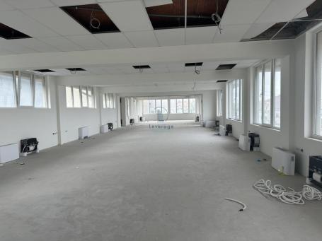 Poslovni prostor, Železnik, 1200 m2, cena +pdv