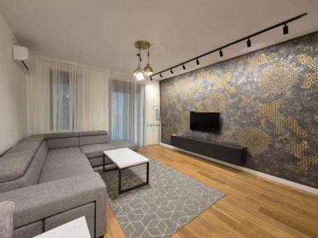 Trošarina, Save Maškovića, 95 m2