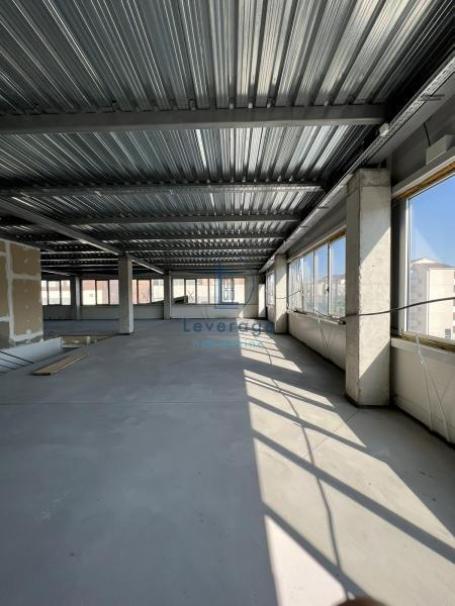 Poslovni prostor, Big Fashion, 1.500 m2
