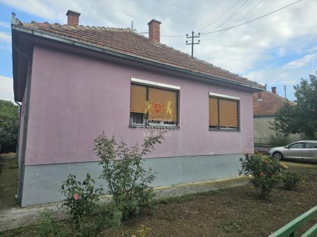 Porodična kuća u Ćićevcu