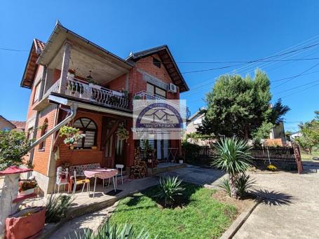Prodaja, Kuća, 108m2 , Opornica