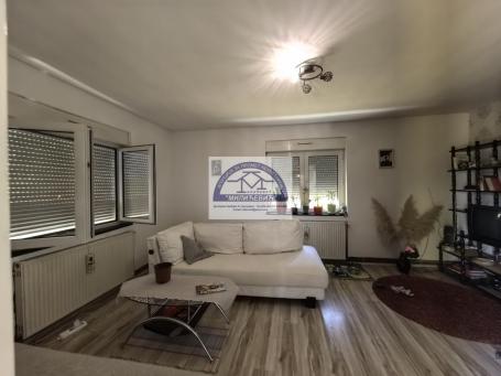 Prodaja, Kuća, 65m2 , Nikšić