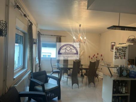Prodaja, Kuća, 180m2 , Pivara