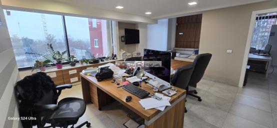 NOV PP od 250kvm sa 6 parking mesta