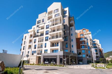 Jedinstvena ponuda — apartman sa 3 spavaće sobe u kompleksu Boka Place, Porto Montenegro (Tivat)