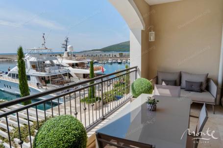 Luksuzni studio na prvoj liniji u Marina Villageu, Luštica Bay
