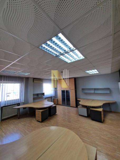 Za izdavanje poslovni prostor od 120m2