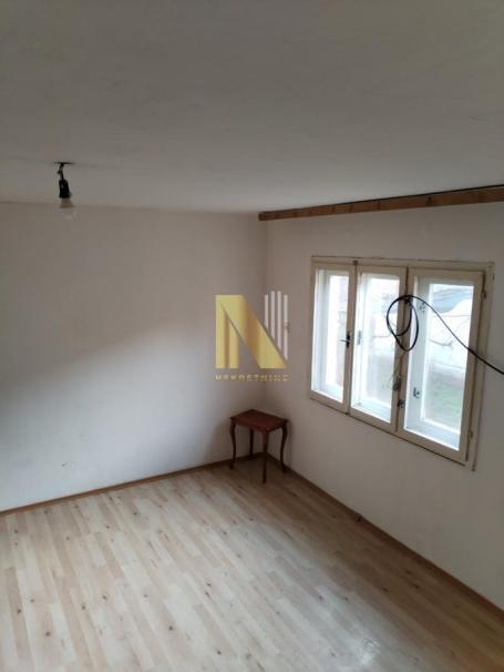 Kuća na izvanrednoj lokaciji u Vrdniku