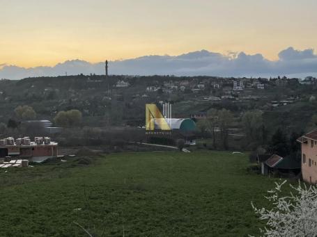 Novi Sad, Alibegovac –  građevinski placevi na odličnoj lokaciji