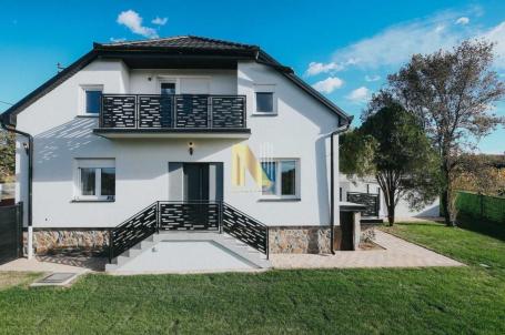 Prodaje se potpuno renovirana porodična kuća u centru Temerina – 170 m² + pomoćni objekat