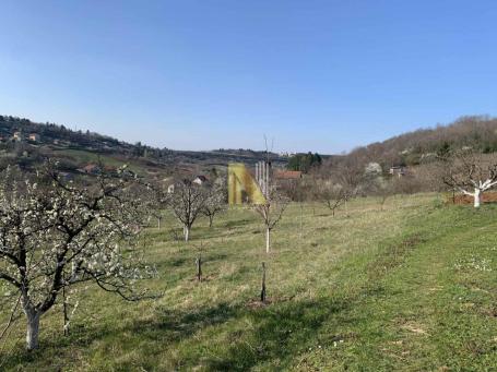 Na prodaju plac na Alibegovcu – odlična lokacija!