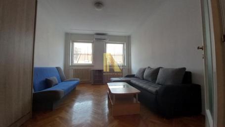 Pavla Papa - komforan 2.0 stan u samom centru