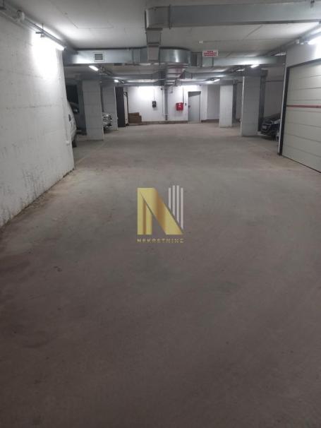 Garažno parking mesto, Podbara