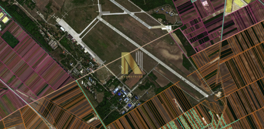 Velika parcela kod Vojnog aerodroma u Batajnici - CENA PO M2