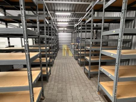 Poslovni prostor – 550m², lokal + magacin, prometna lokacija- Telep