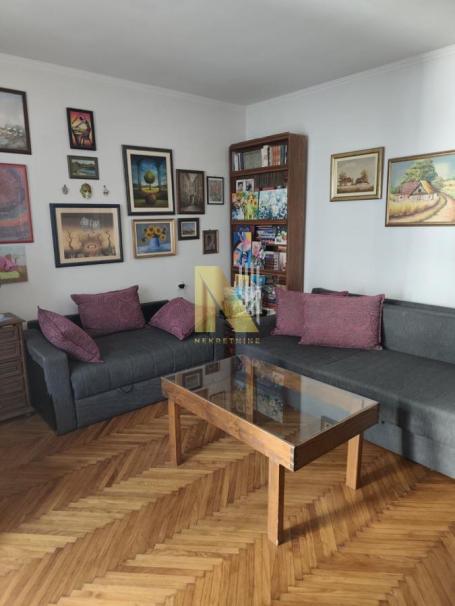 Komforan trosoban stan na odličnoj lokaciji