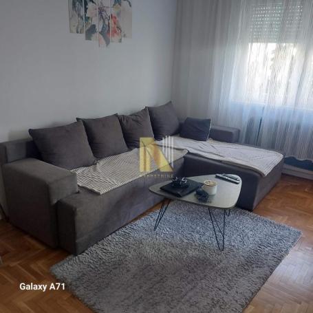 Jednoiposoban stan na Grbavici