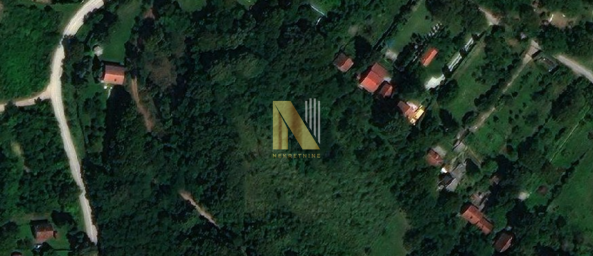 Plac površine 2201m2, Čerević