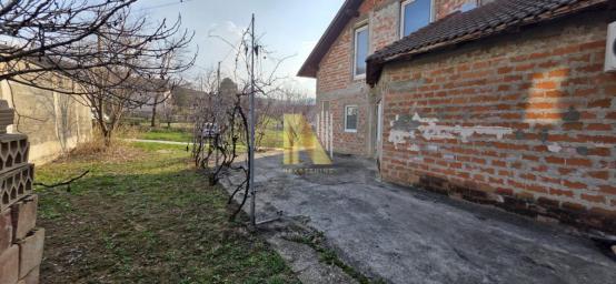 PRODAJA PORODIČNE KUĆE U BUKOVCU