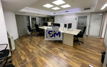 Vračar, Poslovni prostor 110m2