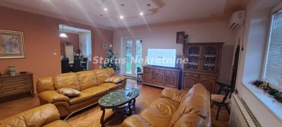 Petrovaradin-Uknjižena Spratna Porodična kuća 350 m2 u Mirnom kraju-065/385 8880