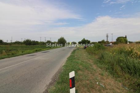 Bačka Planka, Plac u industrijskoj zoni