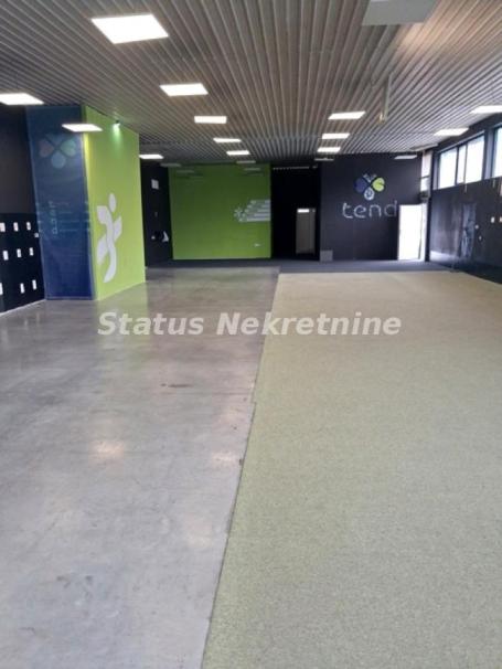 Novi Sad, Novo naselje - višenamenski poslovni prostor