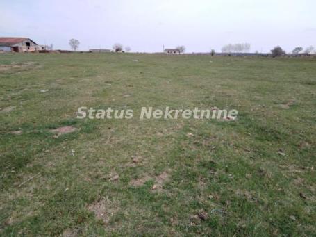 Šajkaš, zemlja, kuća, štala, ribnjak