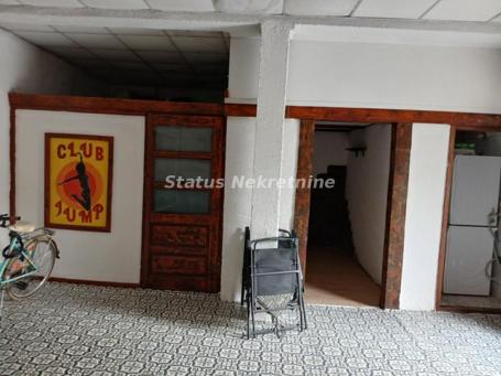 MAGACINSKI PROSTOR 90M2 NA TELEPU KOLSKI ULAZ