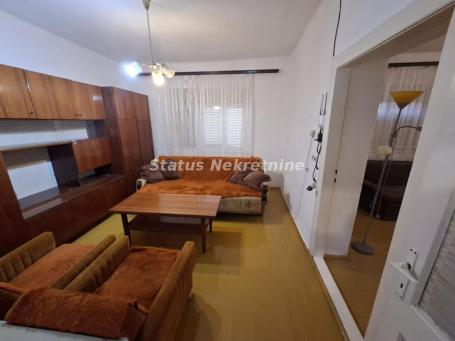 Kuća 257 m² sa placem 18,19 a, Mali Iđoš
