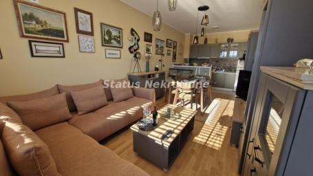 Lep dvoiposoban stan-Telep 065 385 88 86