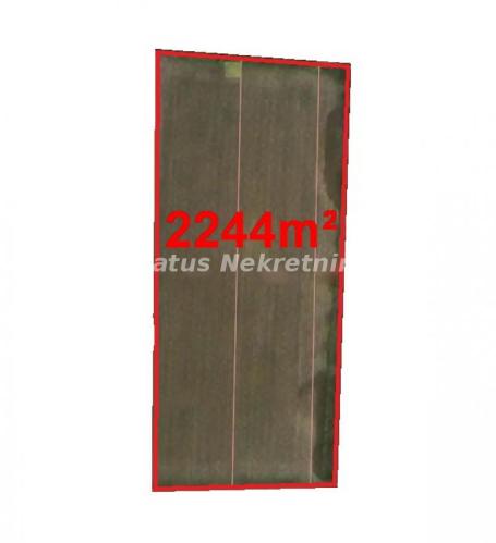 Futog-*Spuštena Cena*-Građevinski Plac 2244 m2 kod pruge-065/385 8880