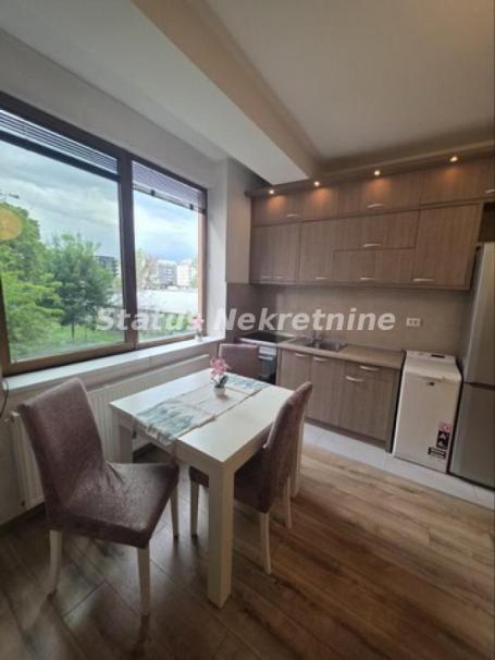 Jednosoban stan od 24 m², Novi Sad, 1. sprat-komplet namešten