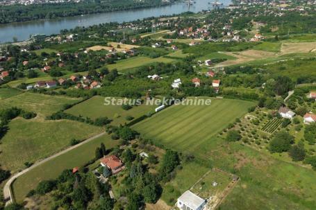 Kuća 322 m², 3 kupatila, Ledinci, Novi Sad-Hitno