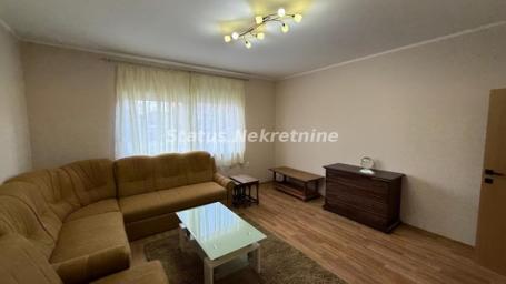 Futog-Dvojna Porodična kuća 100 m2 u blizini Sportskog Centra i Bazena-065/385 8880