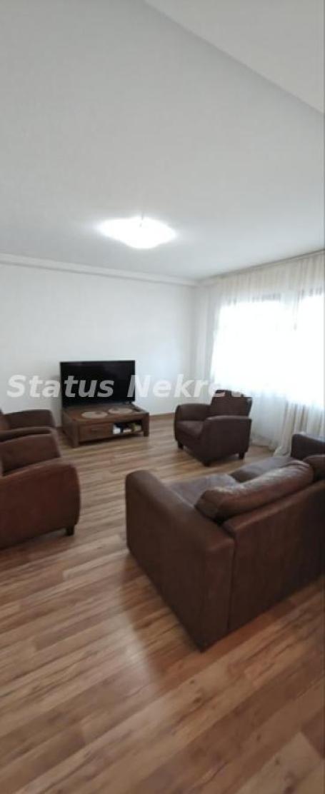 NAMEŠTEN DVOSOBAN STNA 63M2 NA ODLIČNOJ LOKACIJI, BULEVAR, BLIZU SPENSA, 450EU