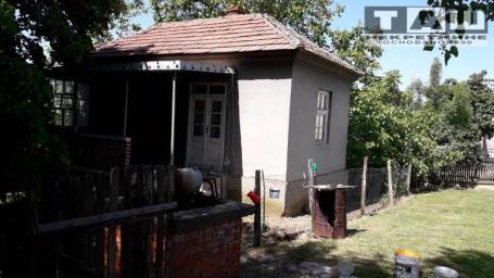 KUĆA U TRNAVI