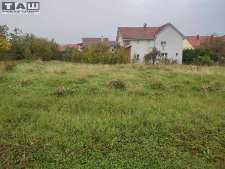 PLAC IDEALAN ZA PORODIČNU KUĆU