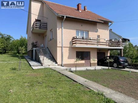 ODMAH USELJIVA KUĆA U VINOGRADIMA