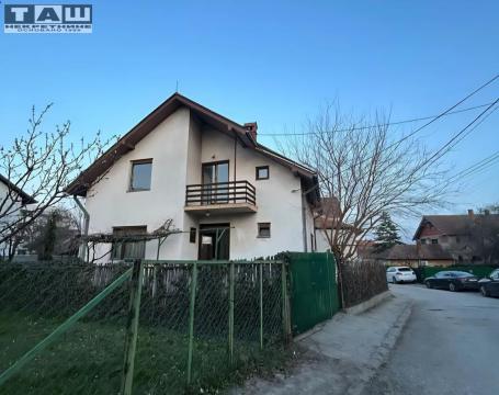KUĆA U ERDOGLIJI