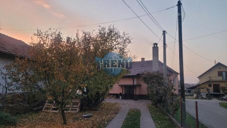 Kuća u centru Svilajnca, 256 m², 2 kupatila