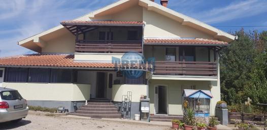 Kuća 180 m², 5.0,  3 kupatila, Jasenovo