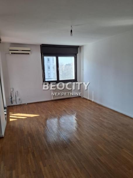 Zemun, Retenzija, Prve pruge, 3.5, 103m2, 800EUR