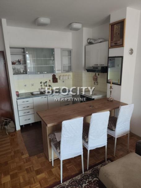 Novi Sad, Sajam, Braće Popović, 2.0, 50m2, 450EUR