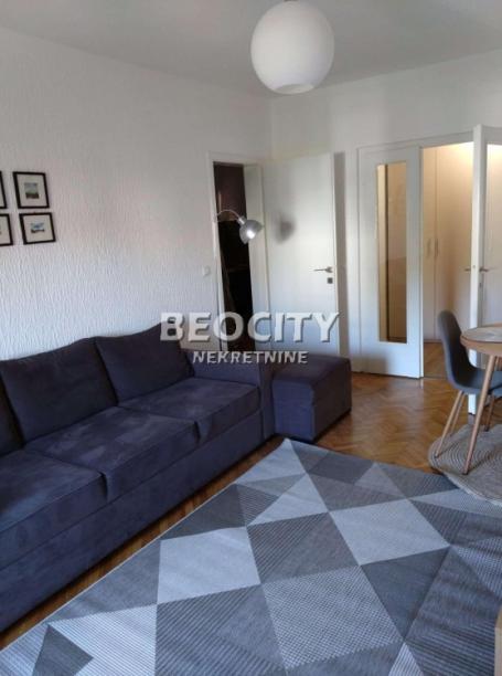 Novi Sad, Stari grad, Stevana Musića, 2.0, 46m2, 500EUR