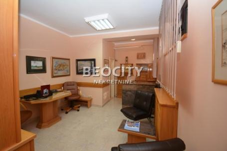 Savski venac, Senjak, Koste Glavinića, 2.0, 32m2, 99900EUR