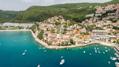 Rabac, stan 10 metara od mora!!