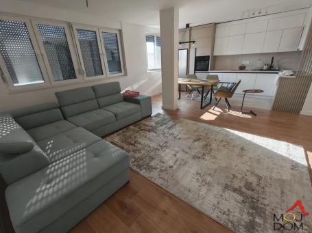 NOVI SAD - TELEP - ČETVOROSOBAN STAN - 89 m2 - 293,550€