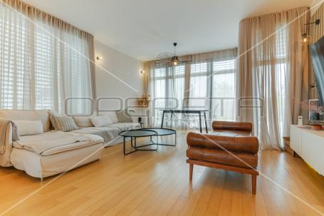 NAJAM, KUĆA, ZAGREB, GOLF TERENI, BLATO, 160m2