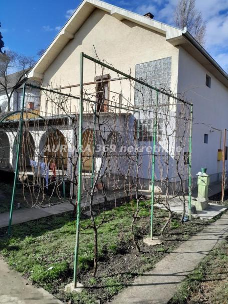 ODLIČNA KUĆA U MAGLIĆU- BAČKI PETROVAC
